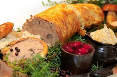 Owoce leśne grzyby zwierzyna łowna – wszystko to tworzy niezapomniany lokalny smak