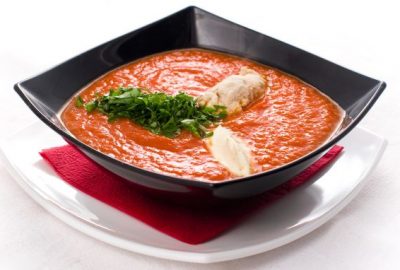 Zupa pomidorowa z zacierką
