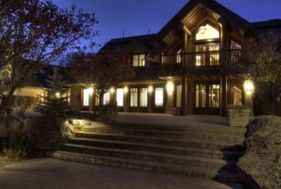 Bruce Willis celebrityhouses.org