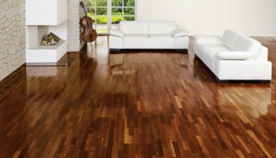 Ciesz się dłużej lśniącą drewnianą podłogą z lakierem firmy Dulux