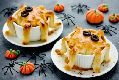 Halloweenowe muffinki serowe w kształcie ośmiorniczek Fot. Shutterstock