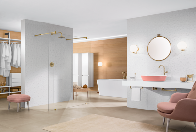 pudrowy roz w lazience 1