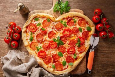 pizza w ksztalcie serca 2450450 e1581681382427